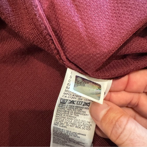 Canada Goose Windbridge Hooded Zip Up Jacket in Elderberry - Picture 9 of 11